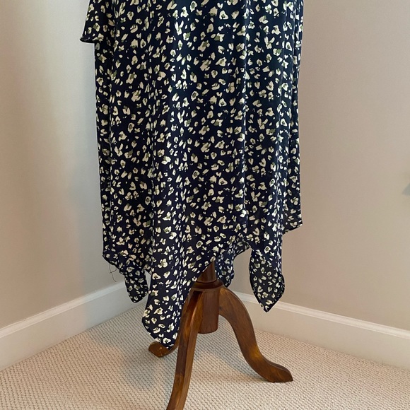 High Low Ruffle Abstract Print Dress - Picture 6 of 7